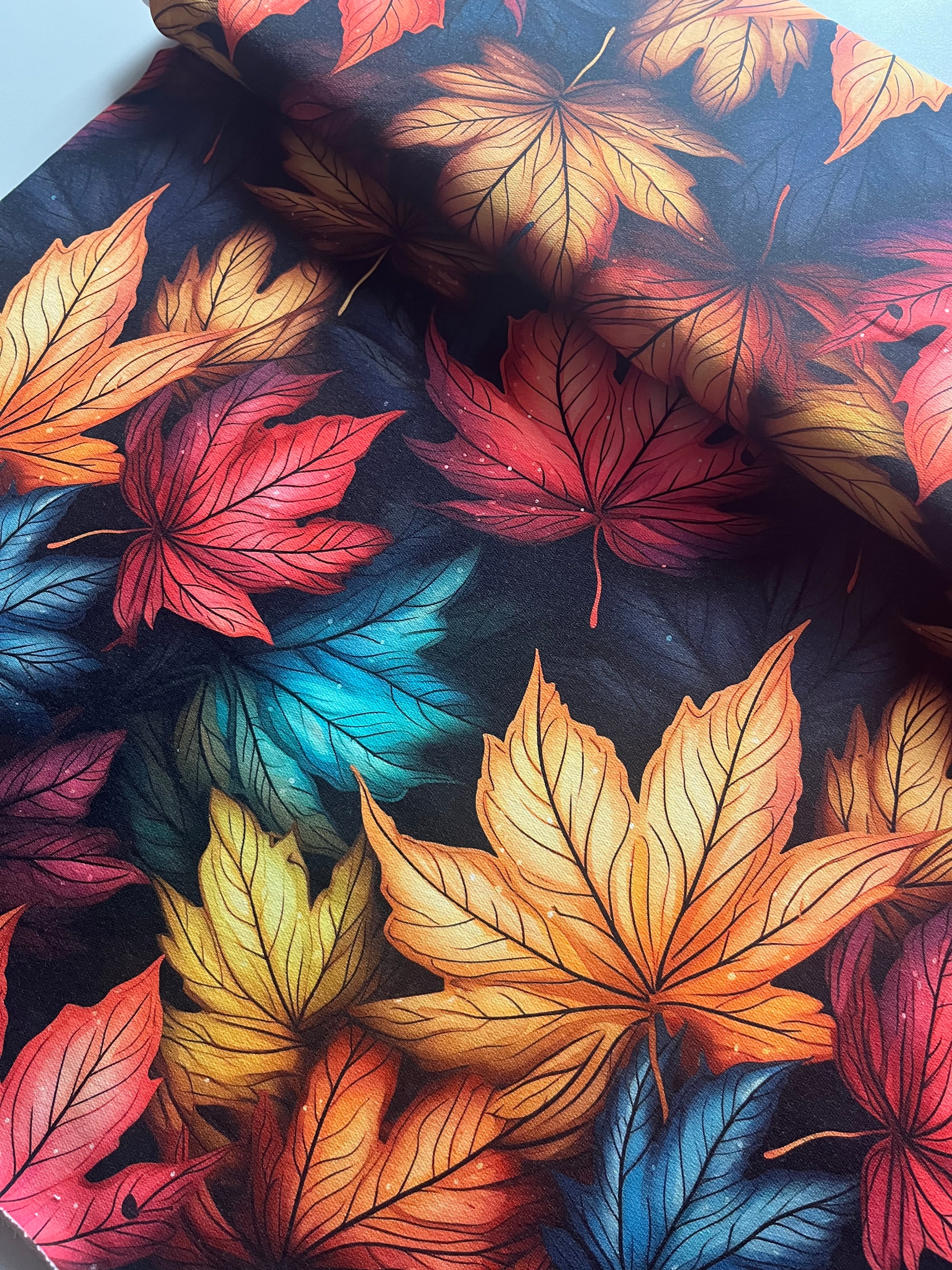 Herbst Blätter French Terry Lagerware